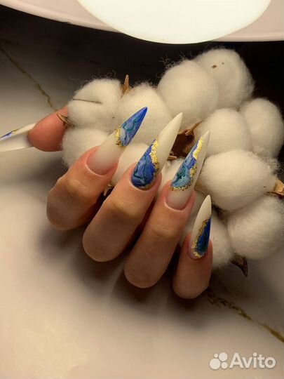 Маникюр и наращивание ногтей