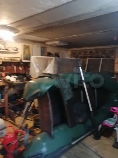 Гараж, > 30 м²