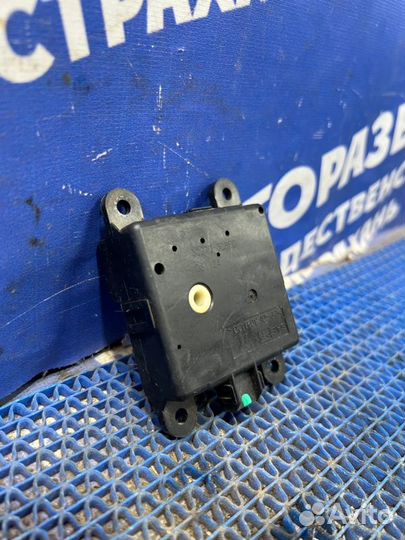 Моторчик заслонок отопителя Nissan Almera Classic