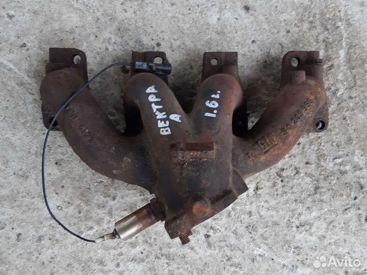 Коллектор выпускной 90209995 Opel Vectra A