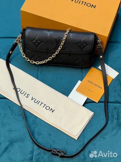 Кошелек Louis Vuitton