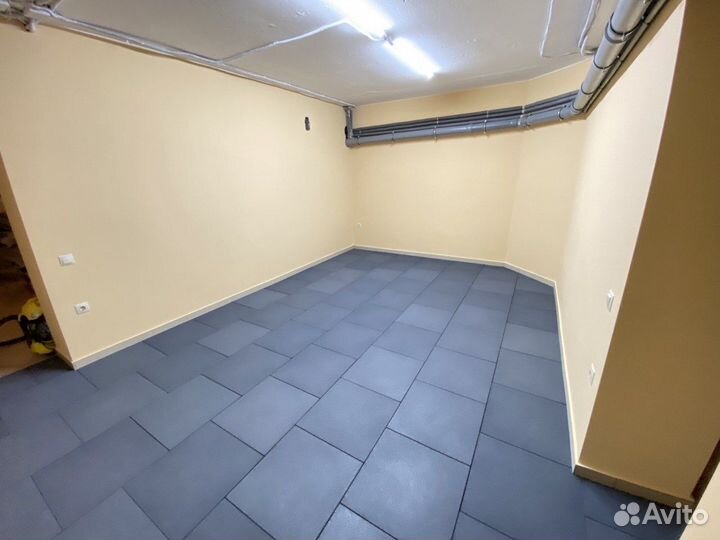 Резиновое напольное покрытие для занятия спортом