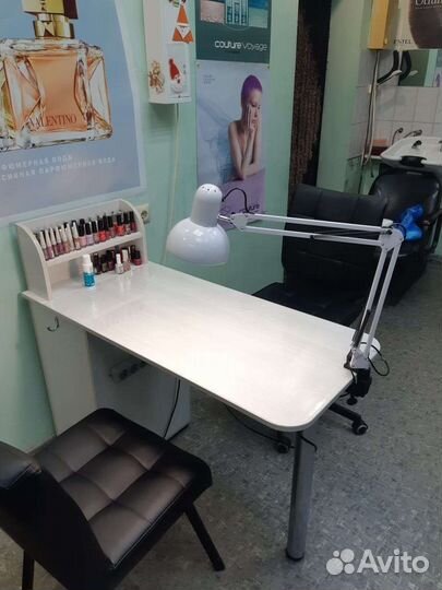 Аренда рабочего места мастера маникюра