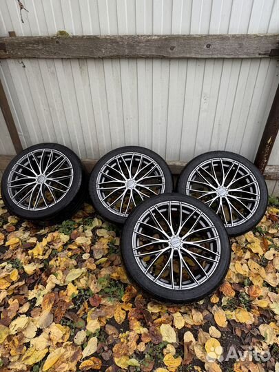 Комплект колес O. Z. Racing Italia 150 R18 с новой