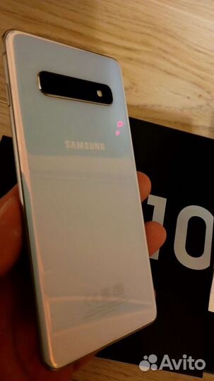 Мобильные телефоны бу samsungs10