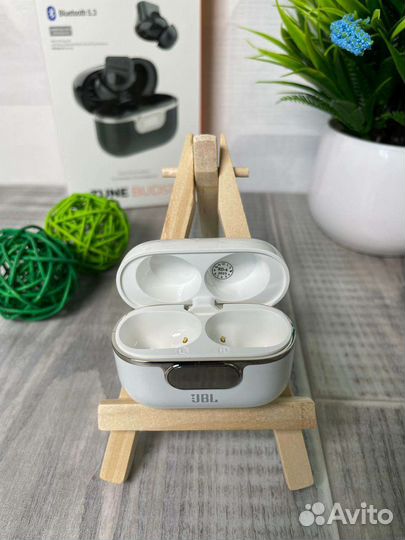 Беспроводные наушники JBL tune 12 buds