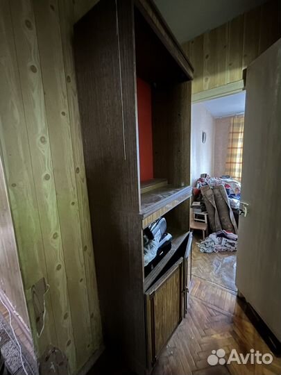 Диван и шкаф отдам