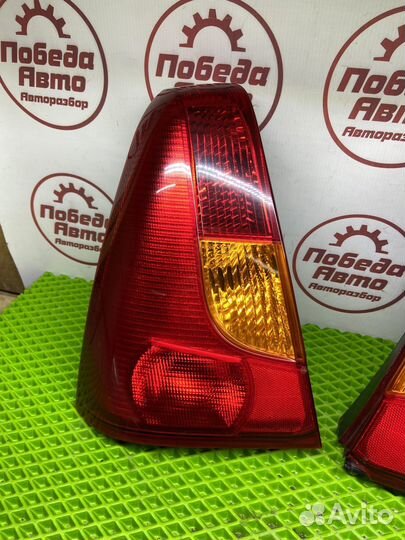 Задний фонарь логан 1