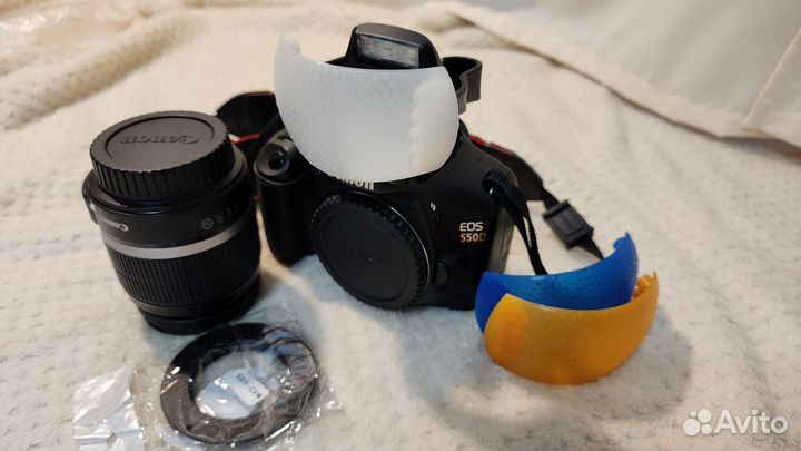 Canon EOS 550D kit (EF-S 18-55 мм