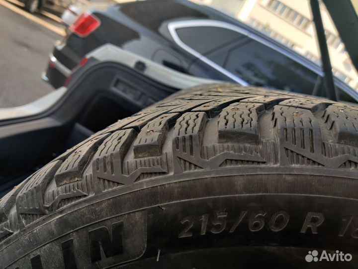 R16 Michelin X-Ice North 4 215/60, PCD 5x112 DIA 57.1