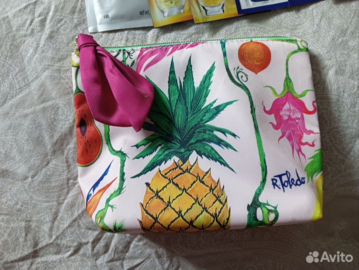 Набор косметики известных брендов