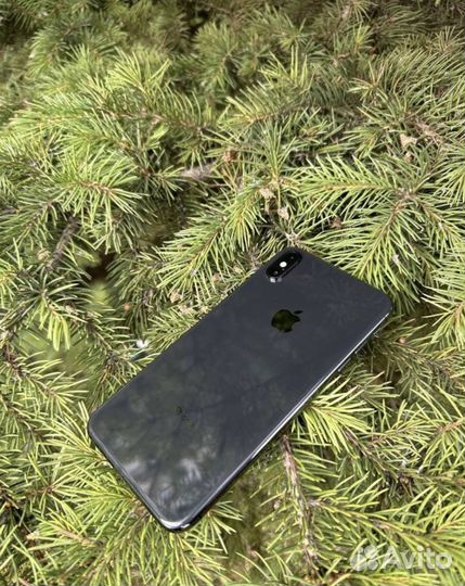 Телефон iPhone xs max