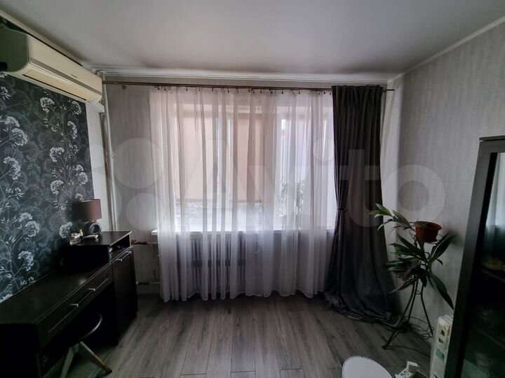 2-к. квартира, 50 м², 10/10 эт.