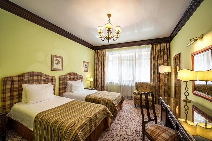 Отель 13 номеров в собственность