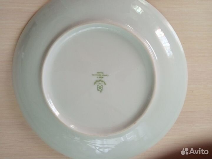 Посуда из фарфорового сервиза ylmenau 1777