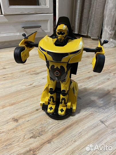 Радиоуправляемая машина Rastar Трансформер 2.4G