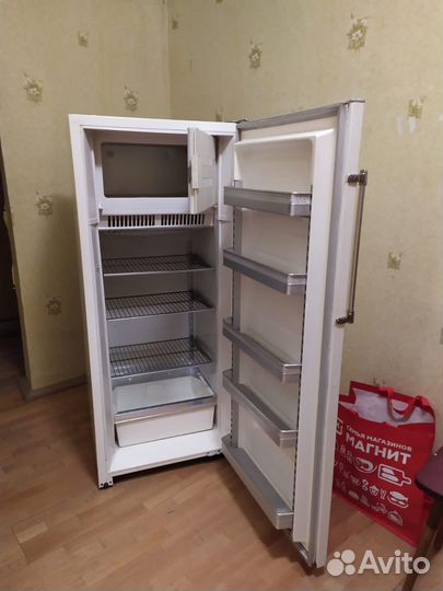 Холодильник ЗИЛ 64