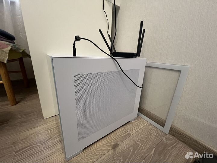 Игровой пк с монитором и клавиатурой