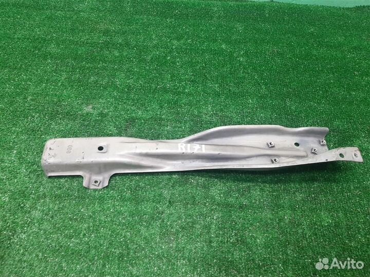 Кронштейн замка капота Suzuki Ignis 2006