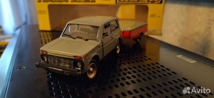 Модель ваз 2121 с прицепом Скиф
