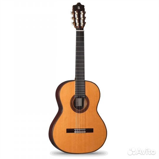 Классическая гитара Alhambra 2.304 Classical Conse