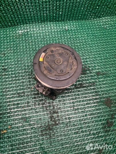 Компрессор кондиционера Suzuki Escudo TD01W G16A