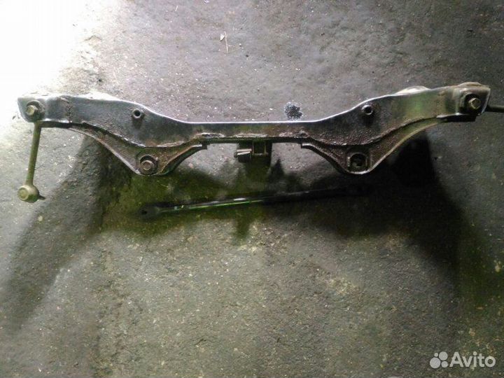 Подрамник задний Hyundai I40 универсал D4FD