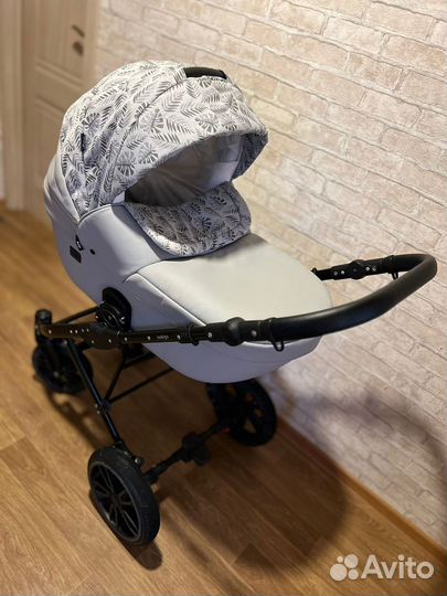 Коляска 2 в 1 indigo mio