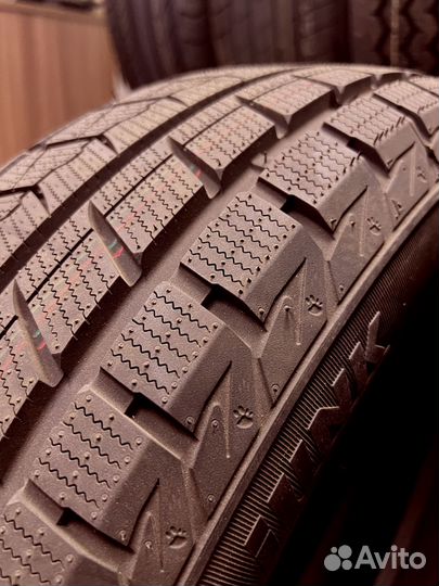 iLink Winter IL868 275/40 R20 и 315/35 R20 147U