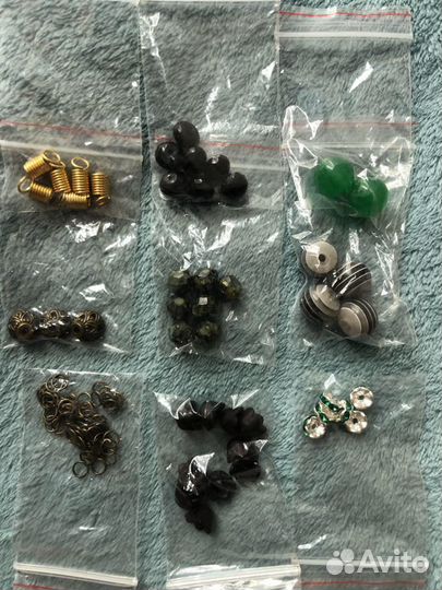 Буквы бусины