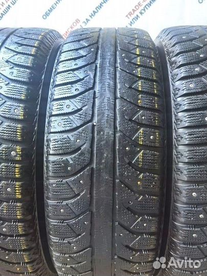 Bridgestone Ice Cruiser 7000 225/65 R17 98M