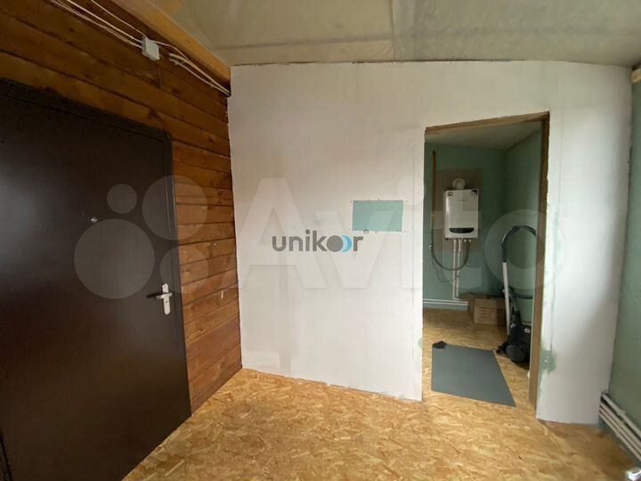 Дом 100 м² на участке 5 сот.