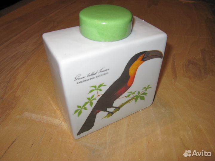 Бутылка декоративная