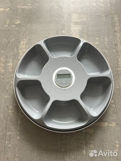 Кормушка для кошек Kitfort