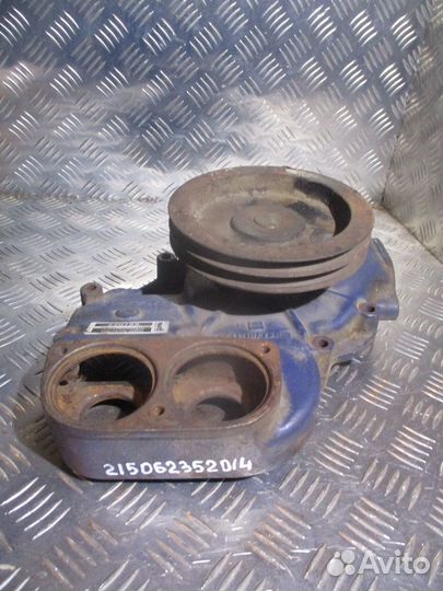 Помпа Mercedes-Benz A4032011201