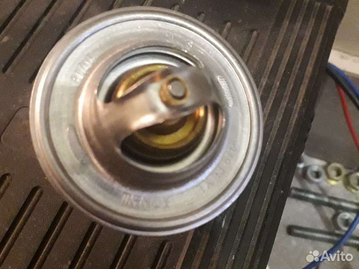 Термостат ауди.фольцваген