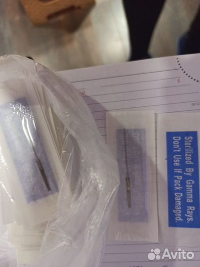 Много.Расходные материалы.Иглы и колпачки