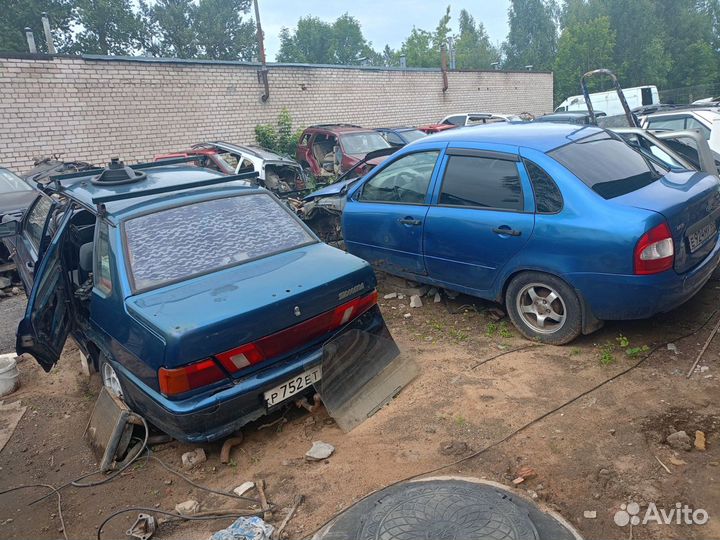 Разбор на запчасти ваз LADA