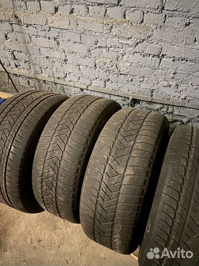 Pirelli Scorpion Winter 255/50 R19 и 285/45 R19