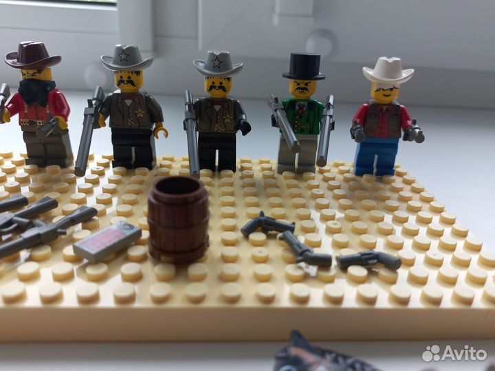 Lego system 90х фигурки