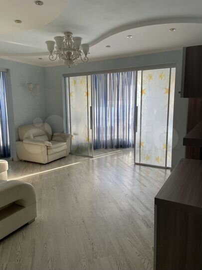 3-к. квартира, 72 м², 15/17 эт.