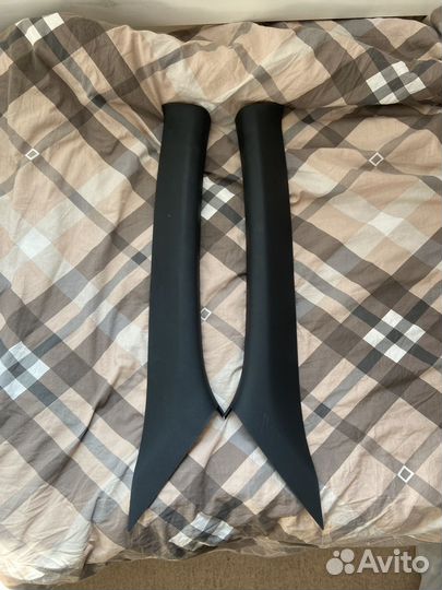 Черные стойки Rapid Polo Liftback