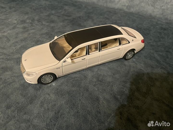 Модель коллекционная Mercedes-Benz Maybach S650