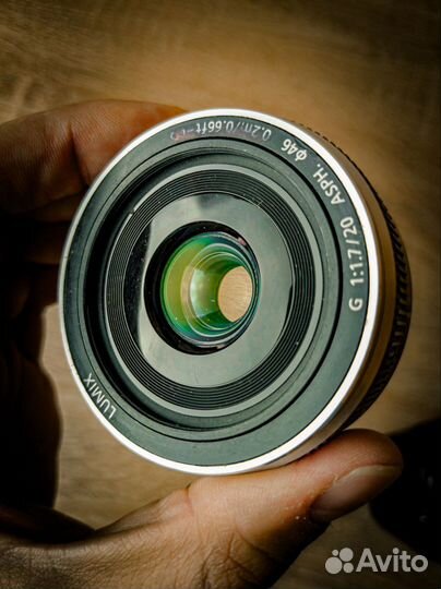 Panasonic GX80 (GX85) + Lumix 20mm 1.7 II