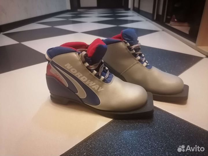 Лыжные ботинки Nordway