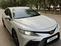 Toyota Camry 2.5 AT, 2021, 46 000 км, с пробегом, цена 3 650 000 руб.