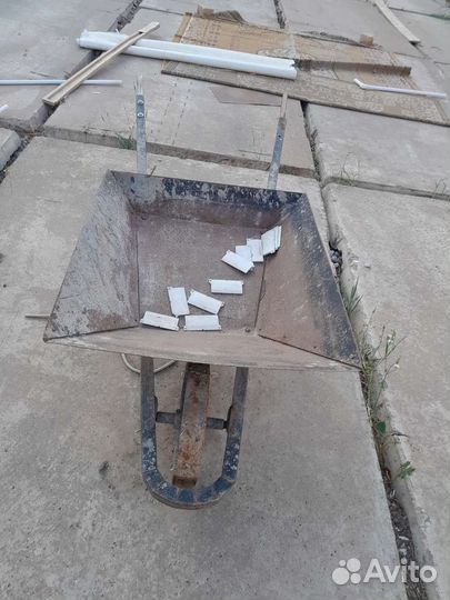 Тачка строительно-садовая одноколесная