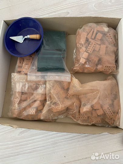 Конструктор из кирпичиков Teifoc