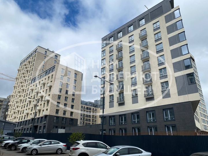 1-к. квартира, 42 м², 4/9 эт.