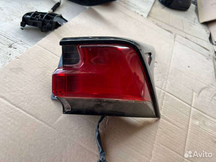 Фонарь правый Lexus NX Z10 2014-2017